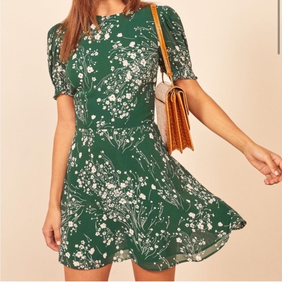 LIKE NEW Reformation Doutzen Dress Lake SIZE 2 - Picture 1 of 5